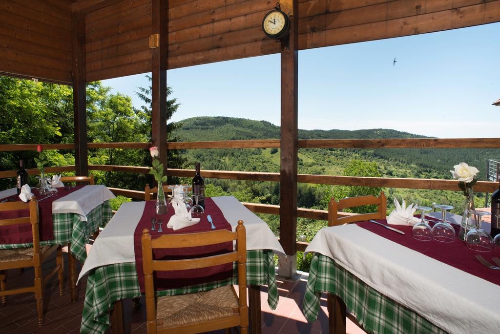 Albergo Ristorante Il Fungo Santa Fiora Extérieur photo