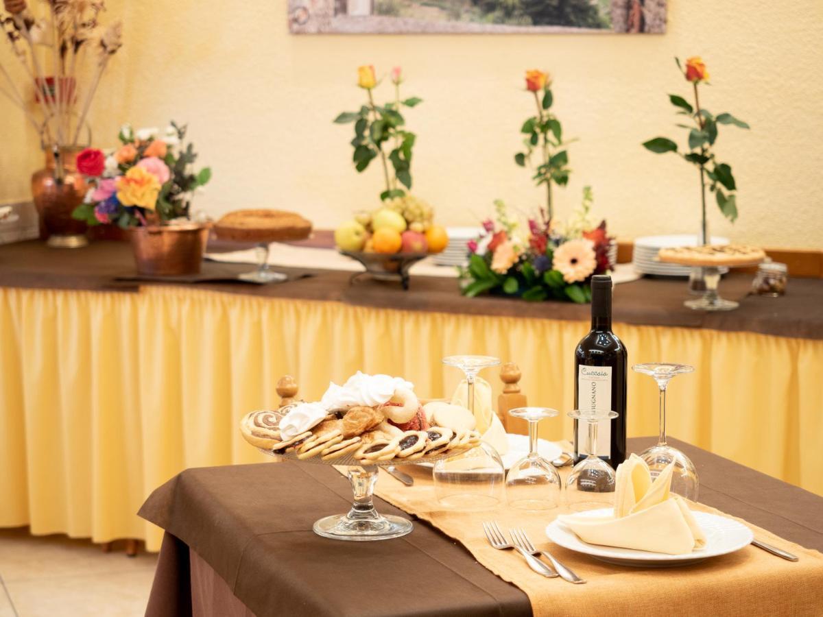 Albergo Ristorante Il Fungo Santa Fiora Extérieur photo