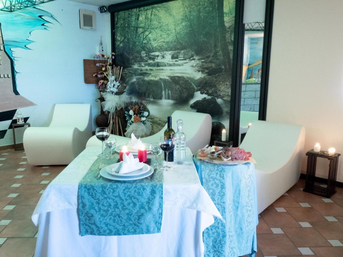 Albergo Ristorante Il Fungo Santa Fiora Extérieur photo